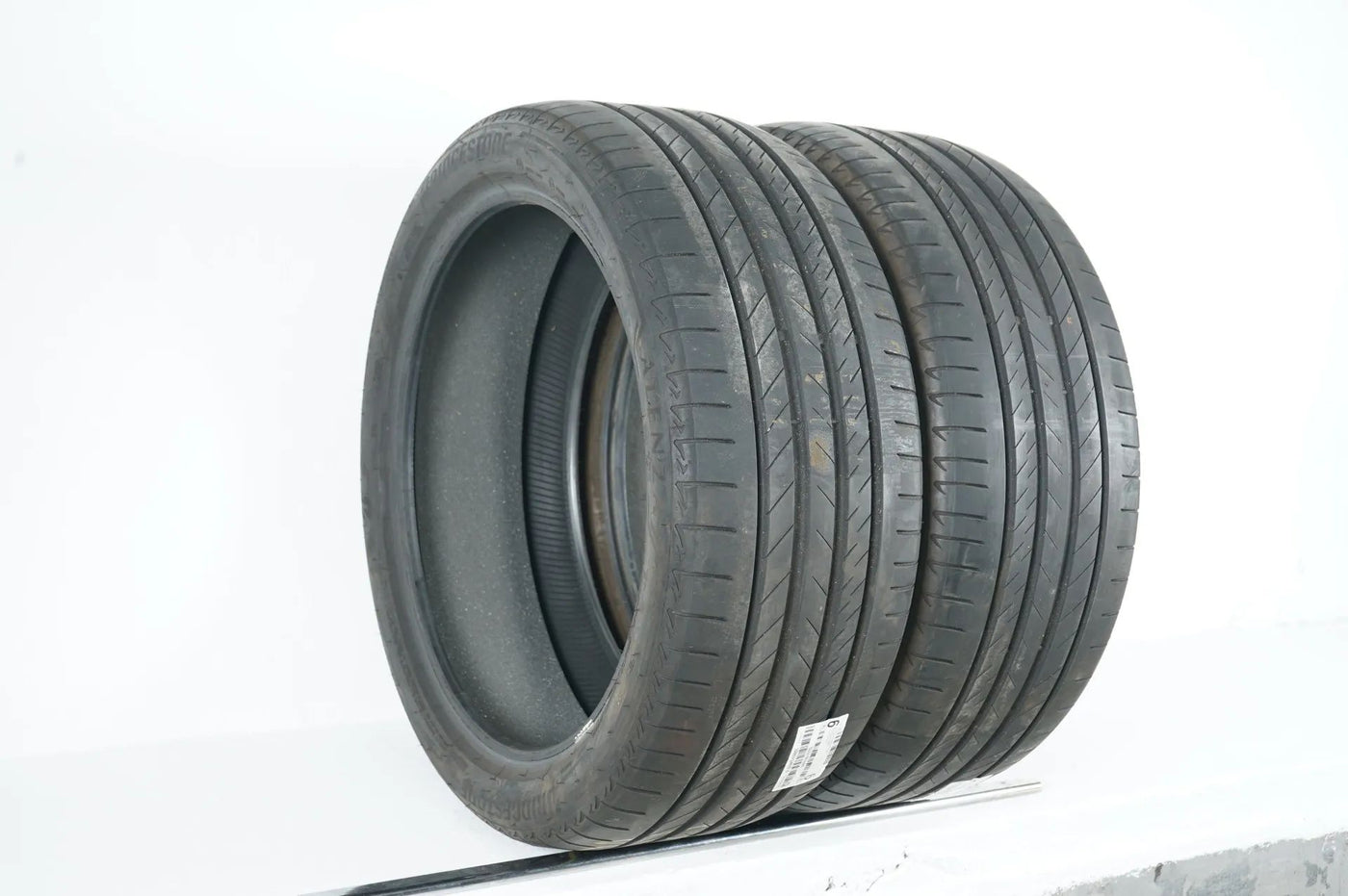 2x Sommerreifen Bridgestone 275 40 22 Zoll Bmw* DOT22 ca.6mm