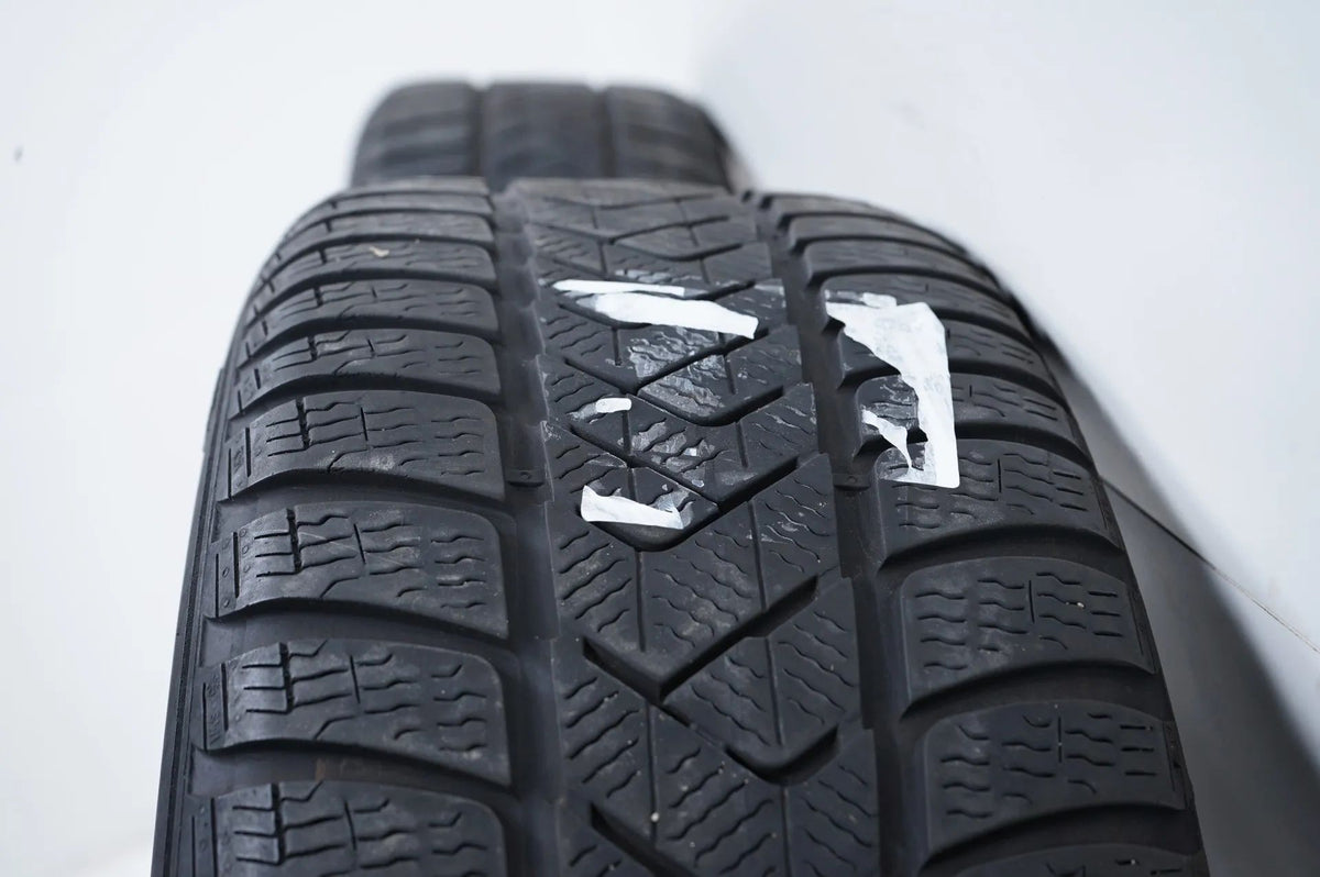 Mercedes C-Class W206 winter tires/wheels 225/45/18 inch Detailansicht 12