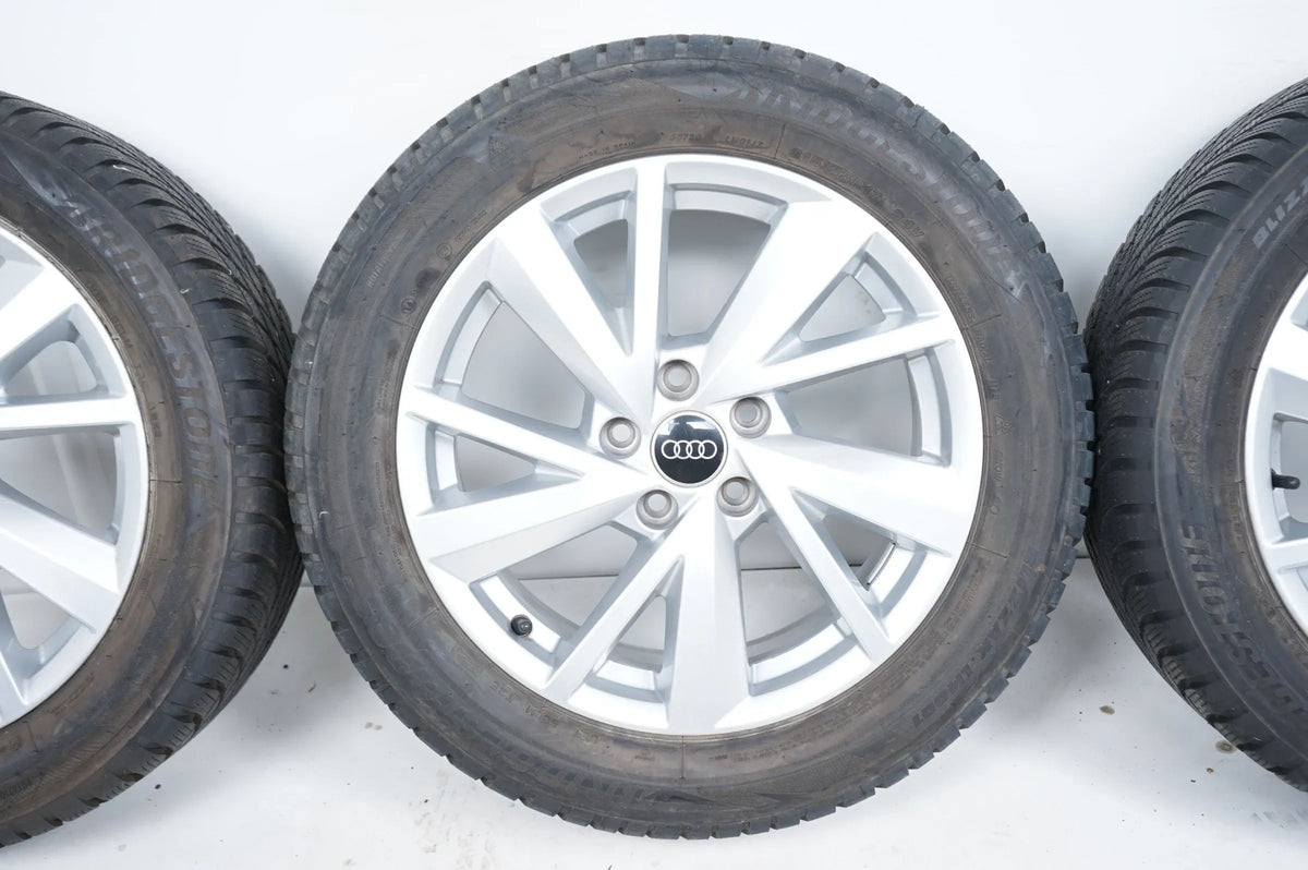Comme neuf Audi Q2 81A roues hiver pneus hiver 215 55 17 pouces 8mm 81A601025C Vue détaillée 4