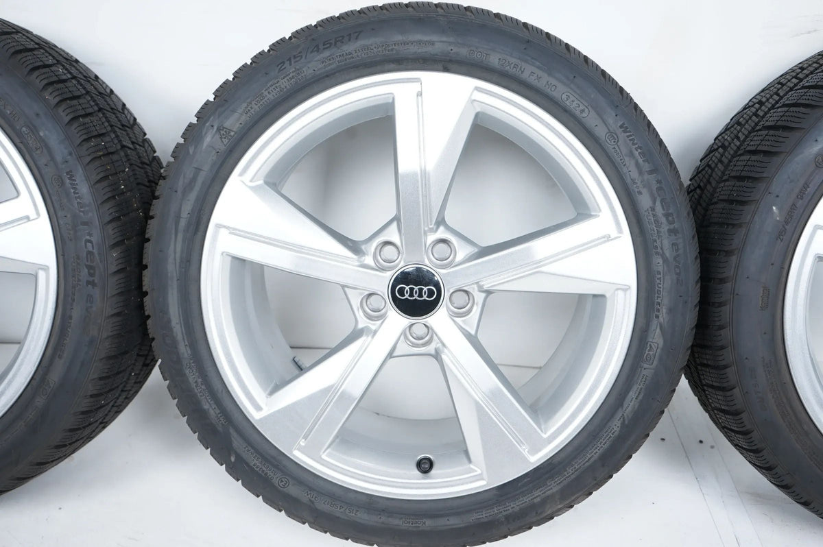 Audi A1 GB Allwetterräder mit neuen Allwetterreifen 215 45 17 Zoll 82A601025G