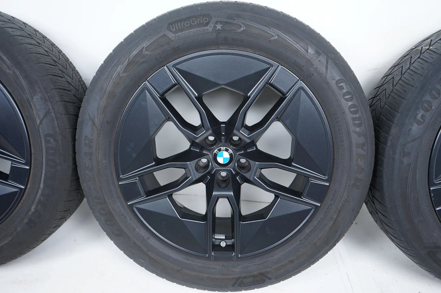 BMW iX i20 vinterdæk vinterhjul 235 60 20 tommer 1002 5A02653