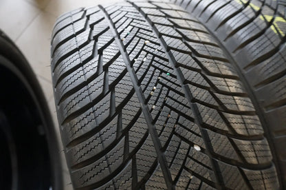 Original Mercedes GLA GLB X247 Alufelgen Winterräder Winterreifen 235 50 R19 8mm