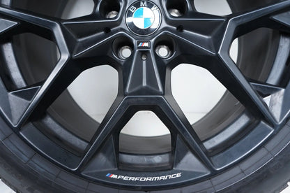 BMW Série 5 G60 G61 roues hiver pneus hiver jantes alu 19 pouces 942M 5A324F4 5A324F5
