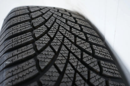 Bmw iX1 X1 X2 U10 U11 Winterräder Winterreifen 205 60 18 Zoll 6898046