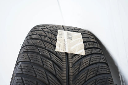 Mercedes A45 CLA45 W177 C118 Allwetterräder mit neuen Allwetterreifen 18 Zoll