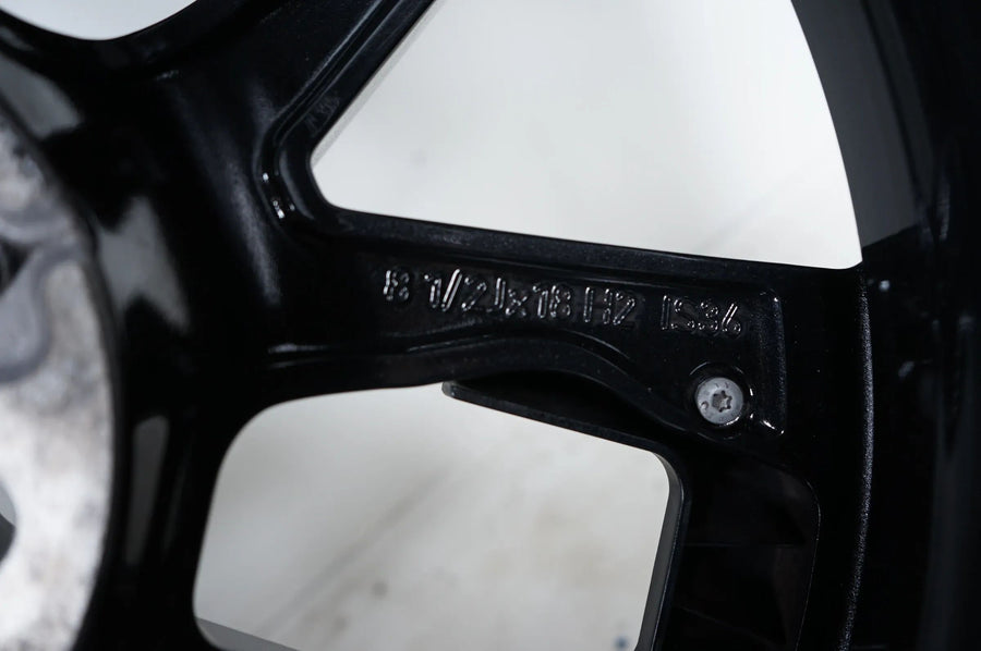 BMW 4-serie i4 G26 vinterhjul vinterdæk 245 45 18 tommer M858