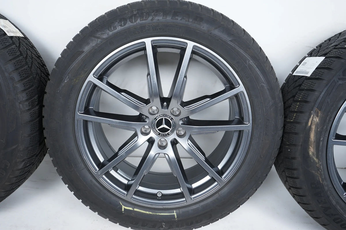 Mercedes EQE SUV X294 Winterreifen Winterräder 235 55 19 Zoll Detailweergave 4