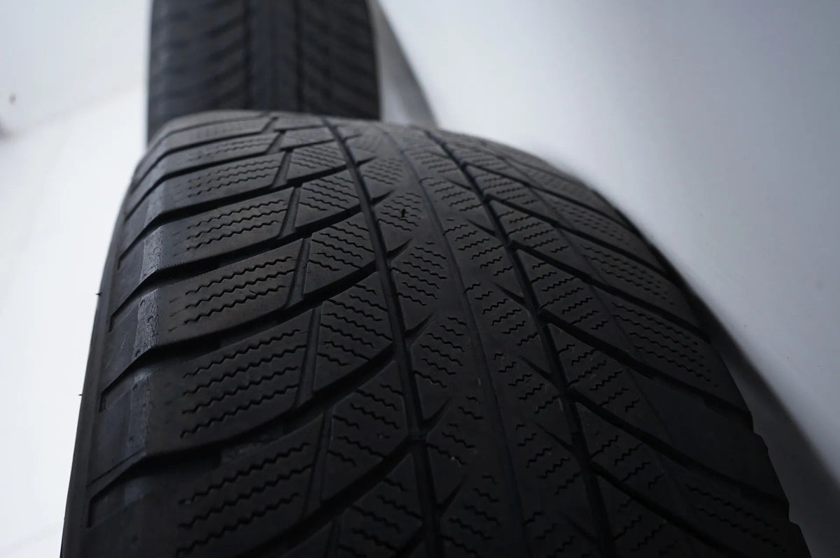 BMW X3 X4 G01 G02 Winter Tires Winter Wheels 225 60 18 inch Detailansicht 12
