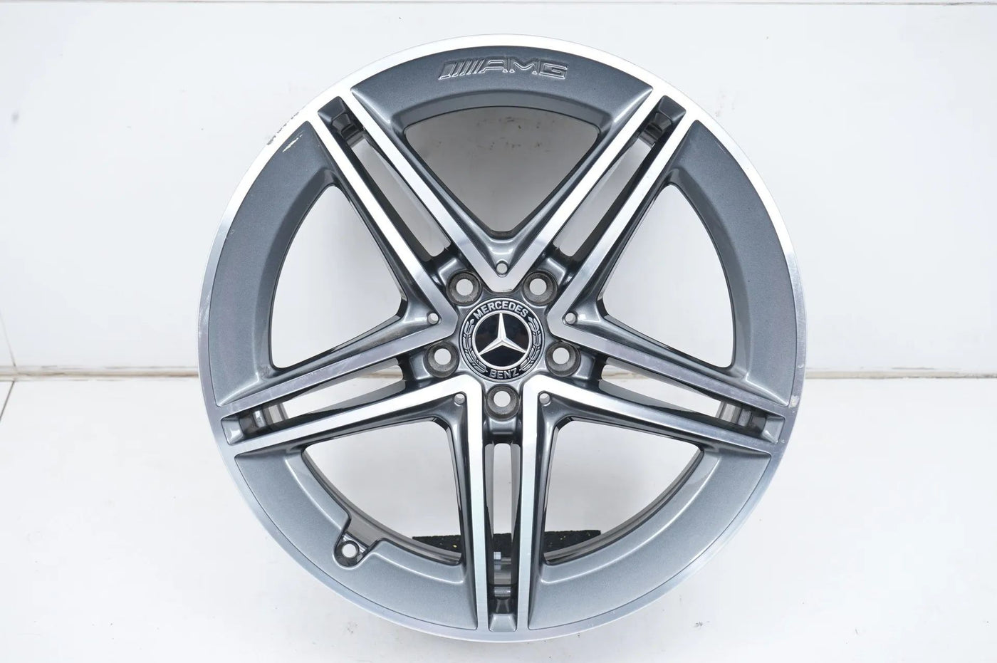 1 x Mercedes A45 CLA45 AMG W177 Alloy Wheel 19 Inch A1774012200 9J ET52