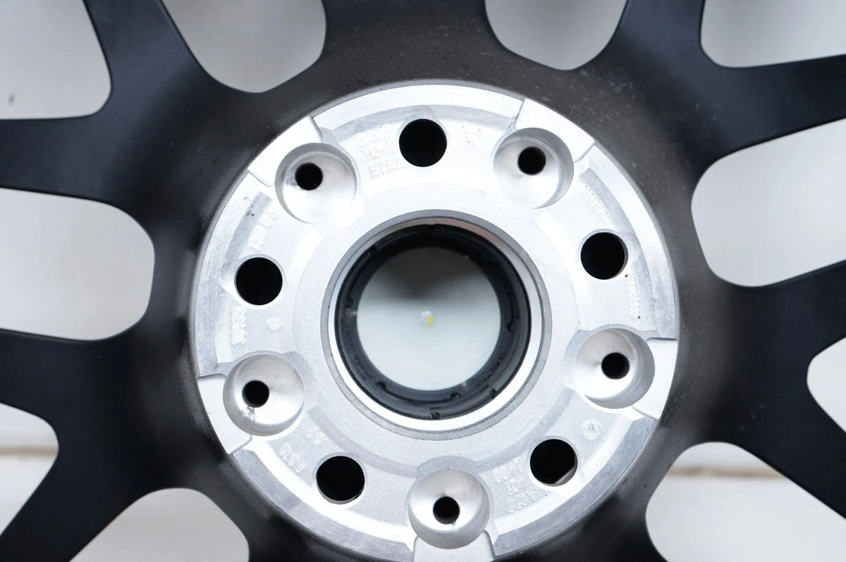 1 jante en aluminium 19 pouces Mercedes A45 CLA45 W177 A1774012400 9J ET52 Detailansicht 4