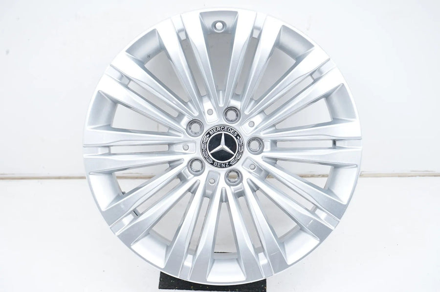 1 x Mercedes C Class W206 Alloy Wheel 17 Inch A2064014400 7J ET44.5