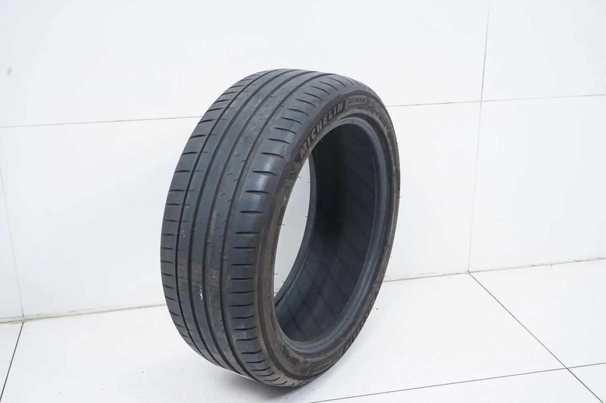 1 x Sommerreifen Michelin 225 45 18 Zoll DOT18 ca.5m MO Detailansicht 3