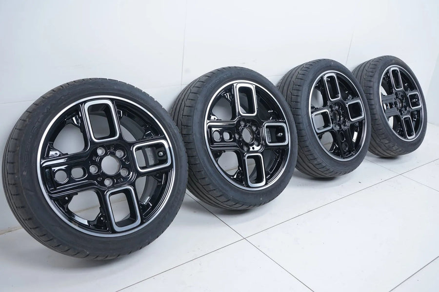 MINI Electric Power F55 F56 Winterräder mit neuen Winterreifen 205 45 17 Zoll 737