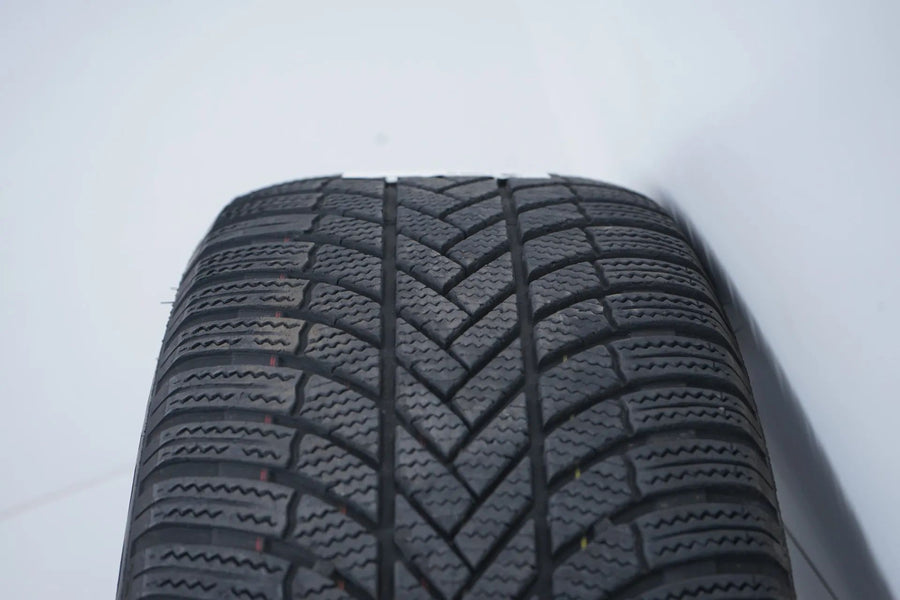 Pneus hiver et jantes hiver 19 pouces pour Mercedes EQC W293 N293