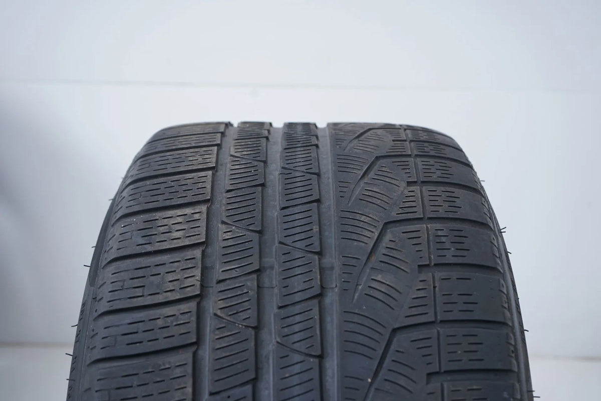 Mercedes C63 Coupe AMG W205 Winter Tires Winter Wheels 19 Inch Detailansicht 9