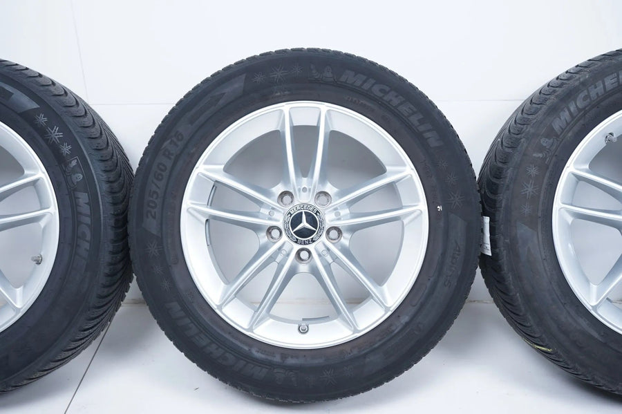 Mercedes A B Klasse W177 B247 Winterreifen Winterräder 16 Zoll