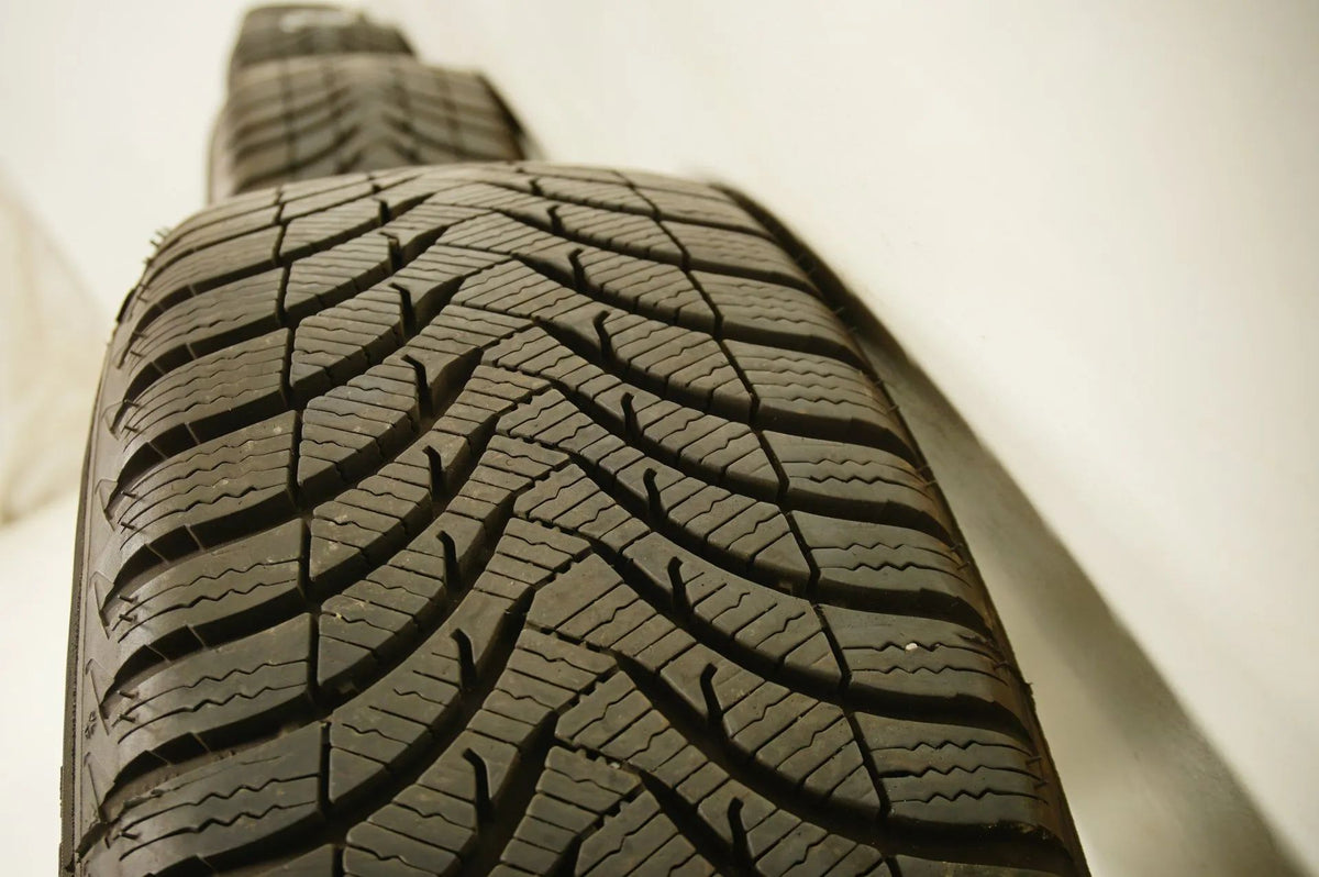 Mercedes GLA W156 X156 winter tires/wheels 215/60/17 inch Detailansicht 11