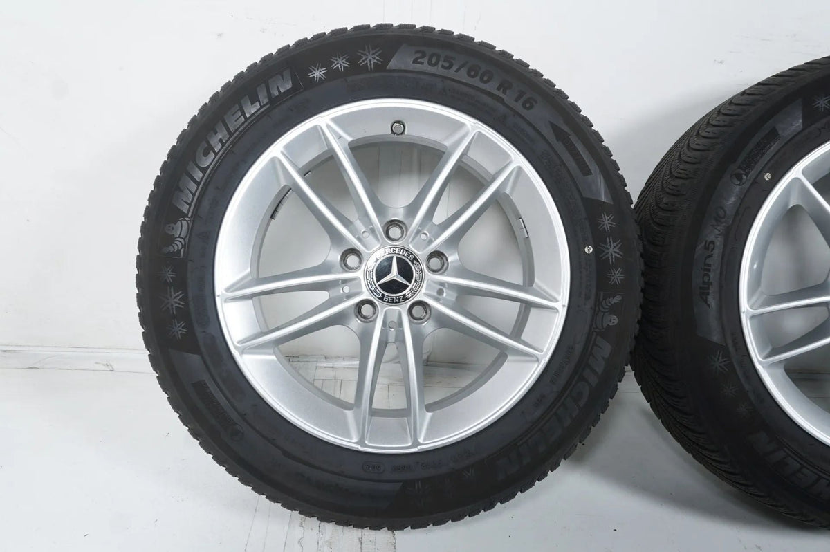Mercedes A B Klasse W177 W247 Allwetterräder mit neuen Allwetterreifen 16 Zoll