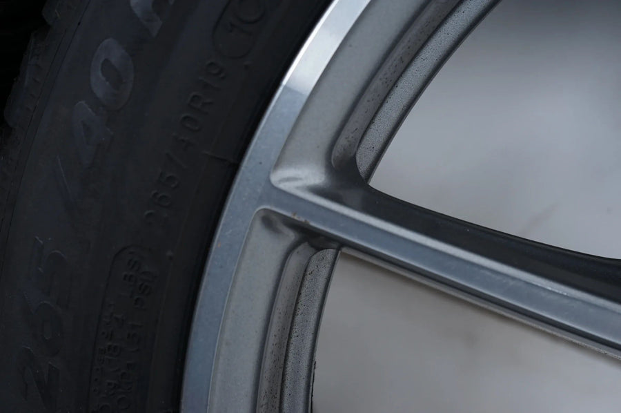 Mercedes E63 AMG W213 winter tires/wheels 265/40/19 inch