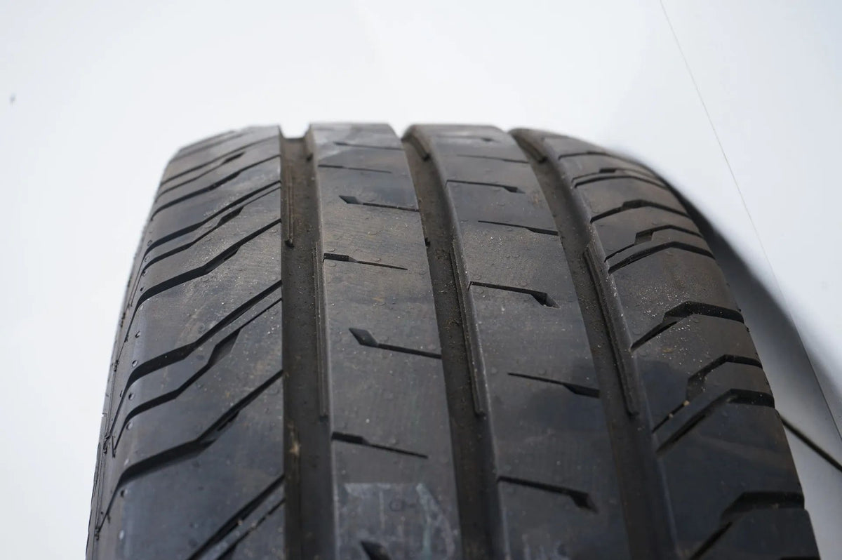 VW Volkswagen Crafter summer tires summer wheels 235 65 16C inch 8m Detailansicht 12
