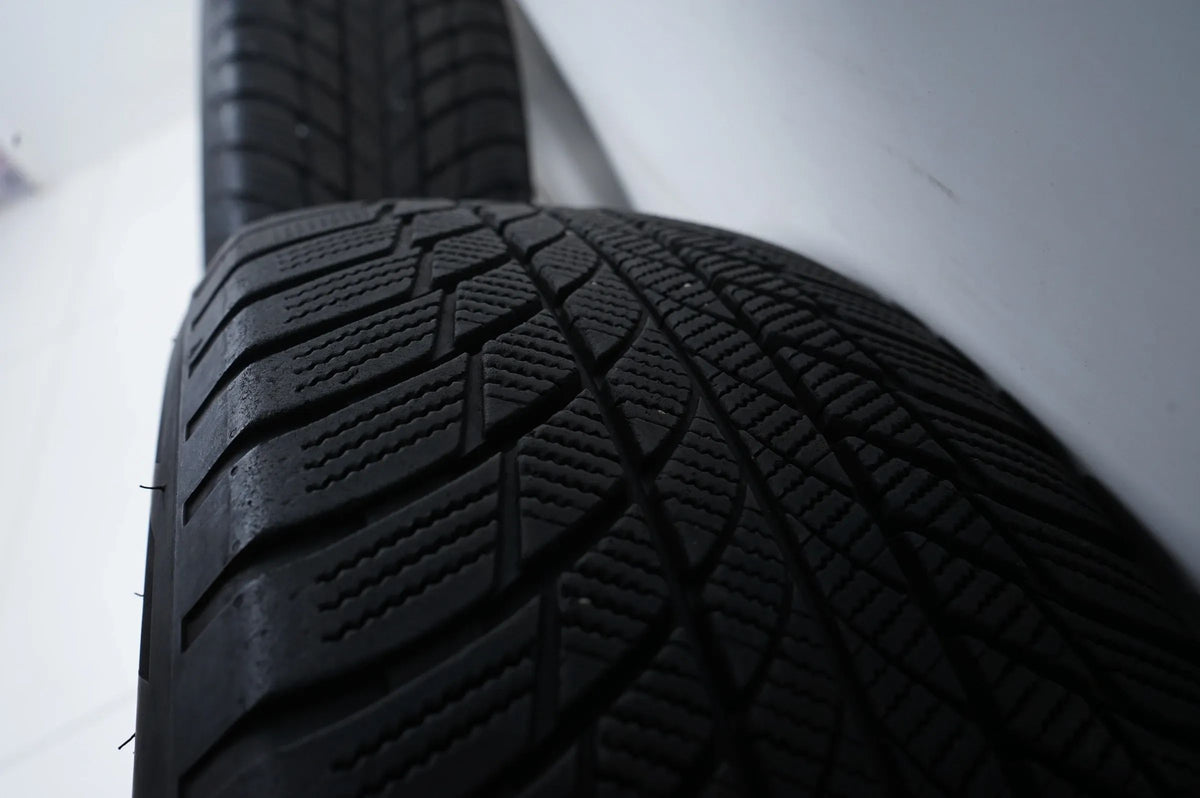 BMW X3 X4 G01 G02 Winter Tires Winter Wheels 225 60 18 inch Detailansicht 9