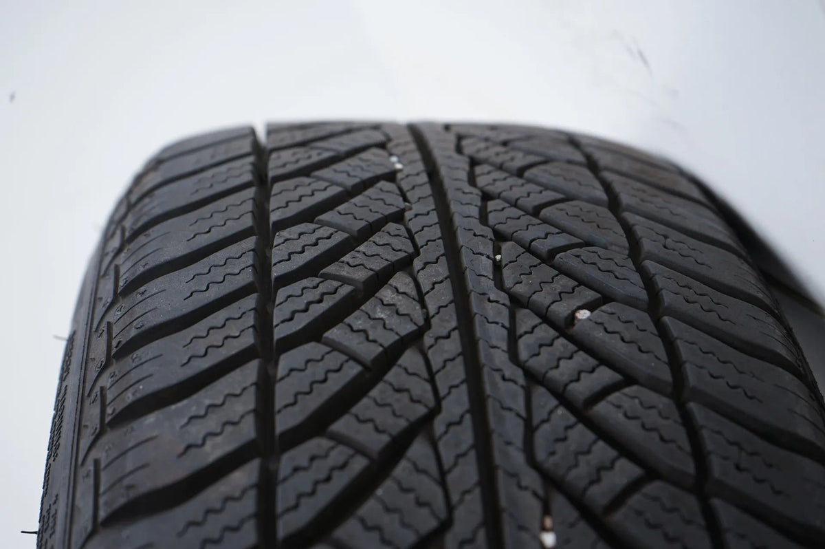 MINI MINI F55 F56 F57 Winter tires Winter wheels 195 55 16 inch Detailansicht 12