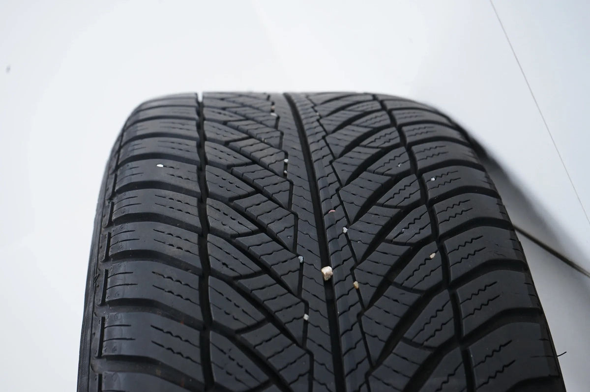 BMW 5 Series G30 G31 Winter Tires Winter Wheels 245 45 18 inch Detailansicht 14
