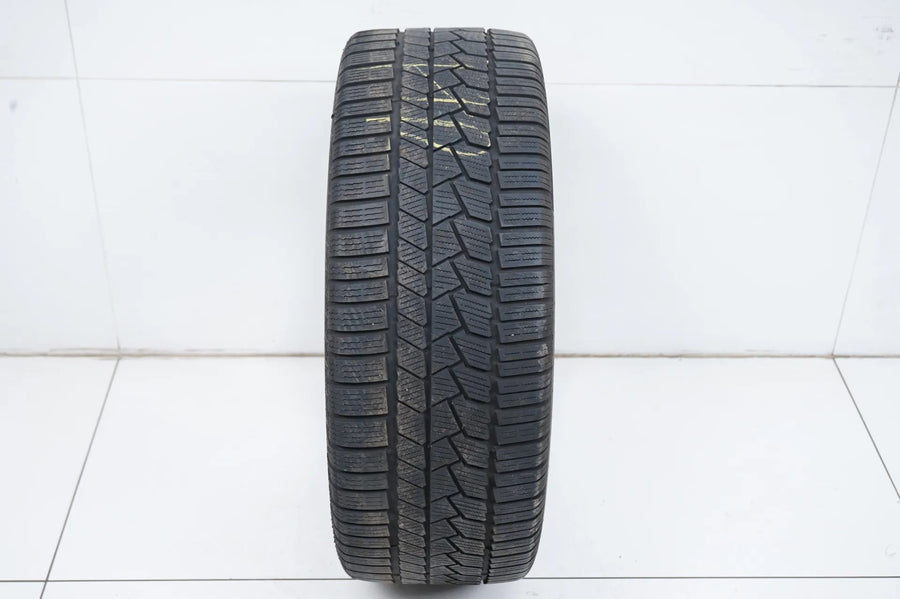 1 x  Winterreifen Continental 225 55 18 Zoll DOT23 ca.5mm MO Bmw*