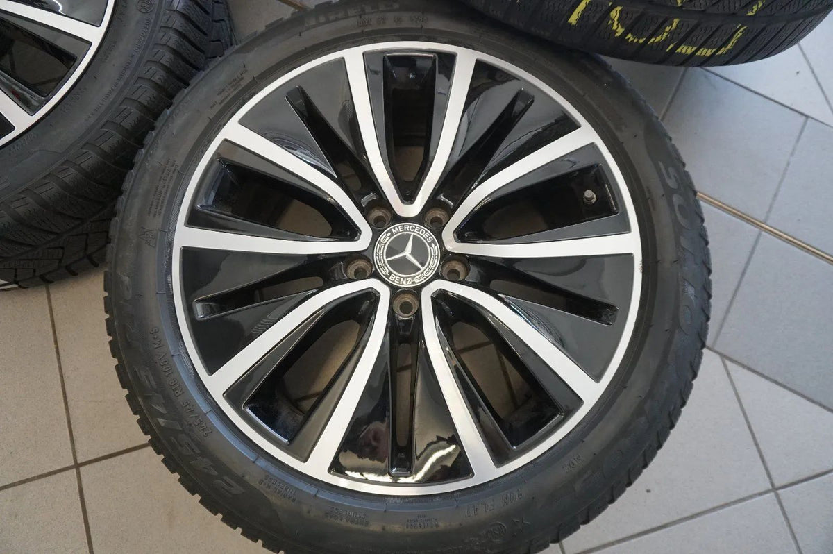 Jantes en alliage d'origine Mercedes CLS W257 C257 Roues d'hiver Pneus hiver 245 45 R18 Vue détaillée 4