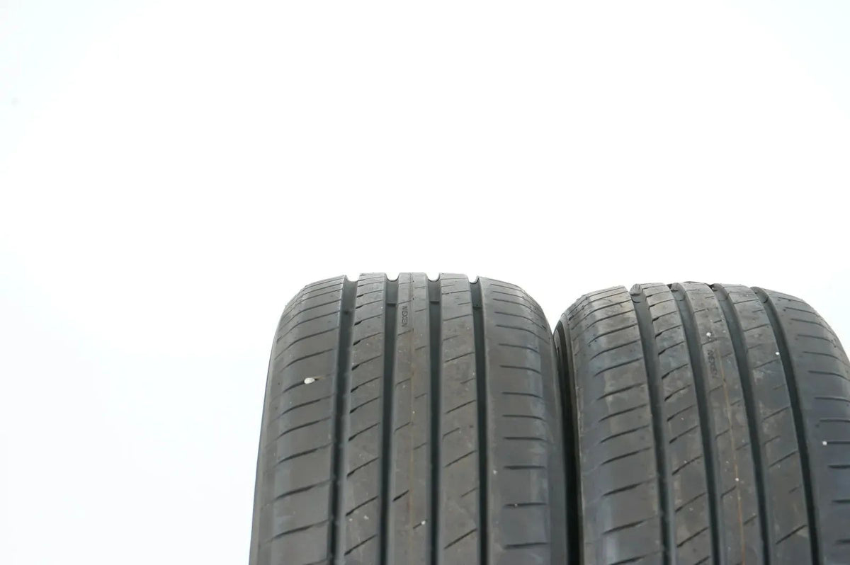 2 pneus d'été de démonstration Nexen 225 55 18 pouces DOT23 Bmw*MO Vue détaillée 4
