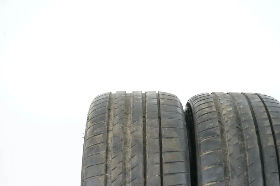 2 x Sommerreifen Michelin 235 45 18 Zoll DOT22 ca.6mm Tesla T1