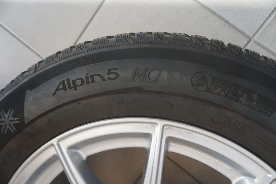 Jantes en aluminium, pneus hiver, roues hiver d'origine Mercedes Classe A W177, Classe B, CLA