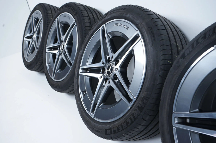 Mercedes C Class W206 summer tires, summer wheels AMG 18 inch