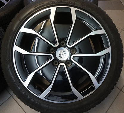 Jantes alliage aéro Porsche Taycan 20 pouces d'origine pneus hiver roues hiver 7mm 2023