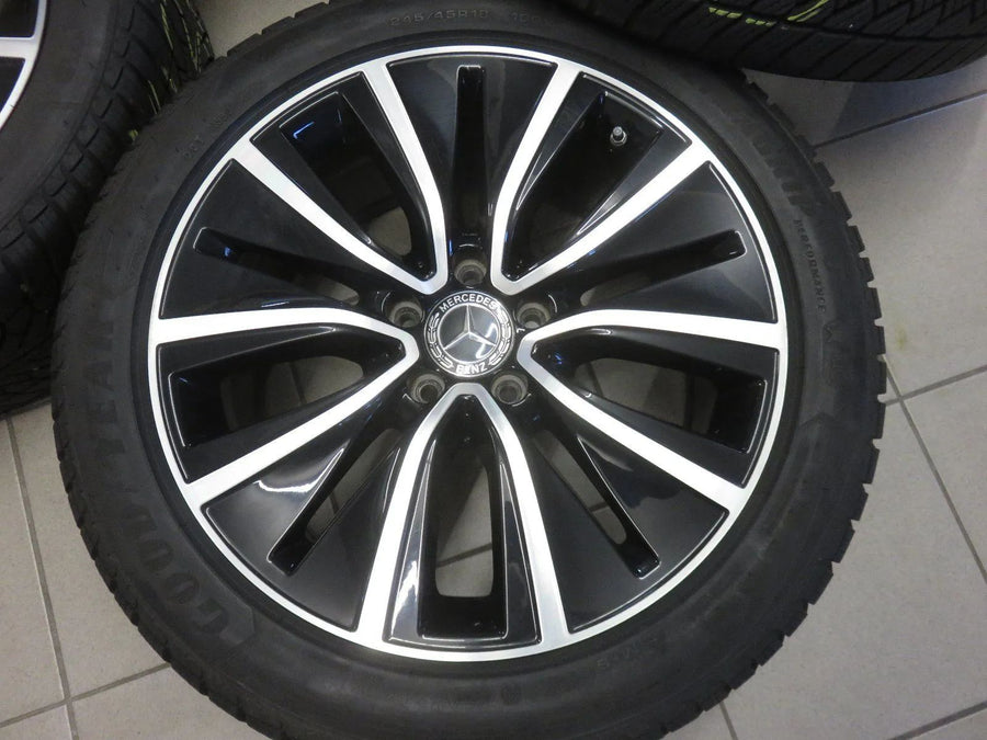 Jantes alu originales Mercedes CLS C257 W257 roues hiver pneus hiver 245 45 R18
