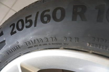 Jantes été d'origine Mercedes Classe A W177 Classe B TOP Pneus été 205 60 R16