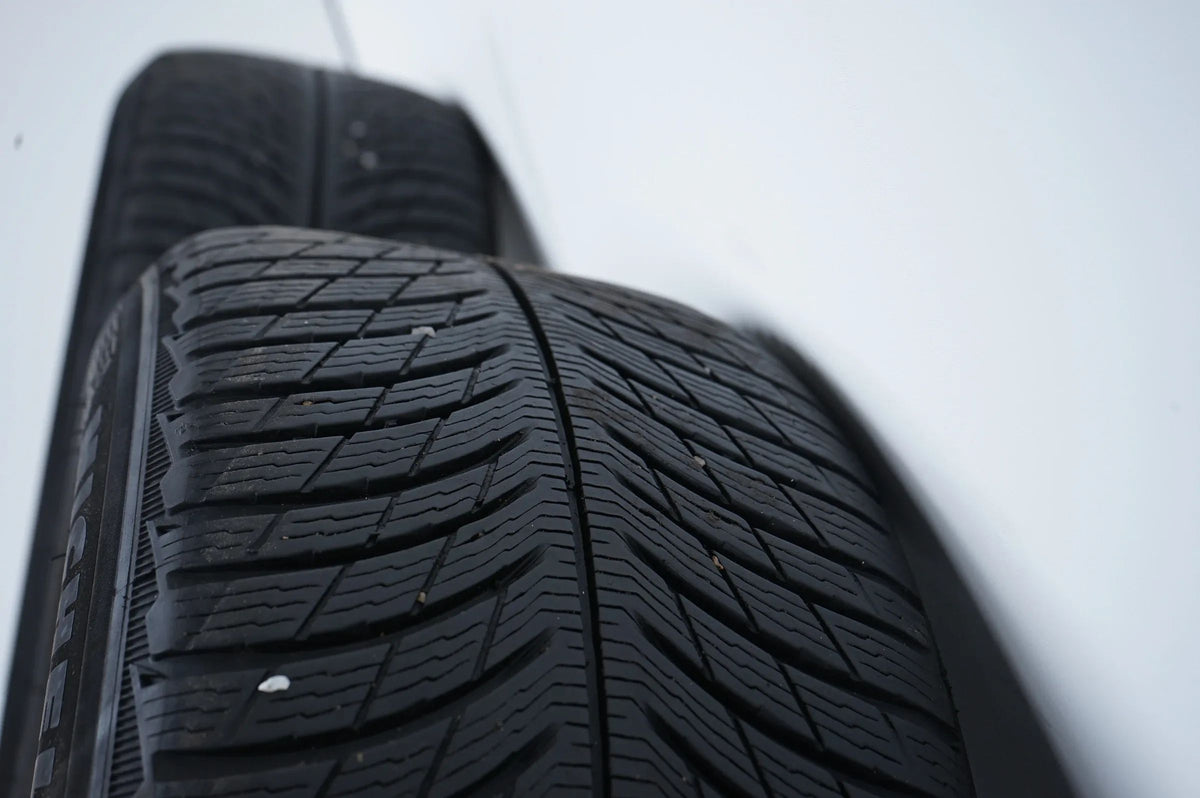 BMW iX3 X3 X4 G01 G02 G08 Winter Tires Winter Wheels 245 50 19 Inch Detailansicht 10