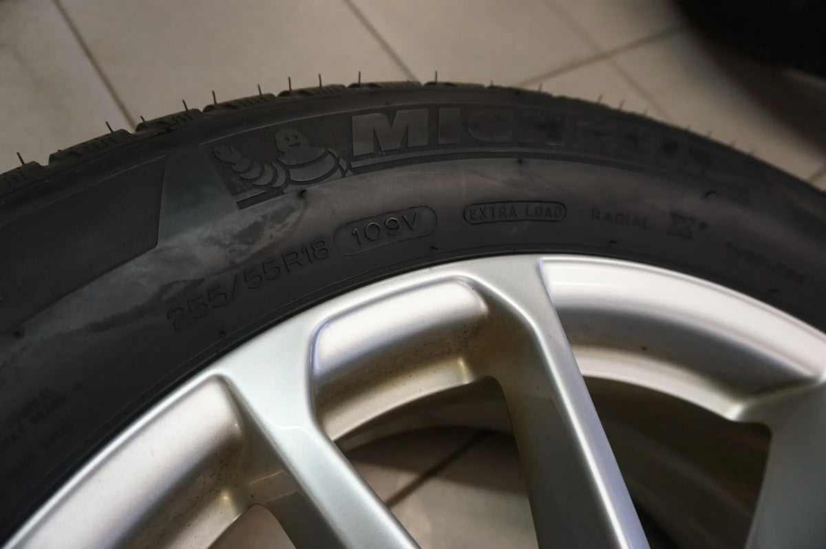 Original Porsche Cayenne 92A 958 Alufelgen Winterräder Winterreifen 255 55 R18 Detailansicht 10