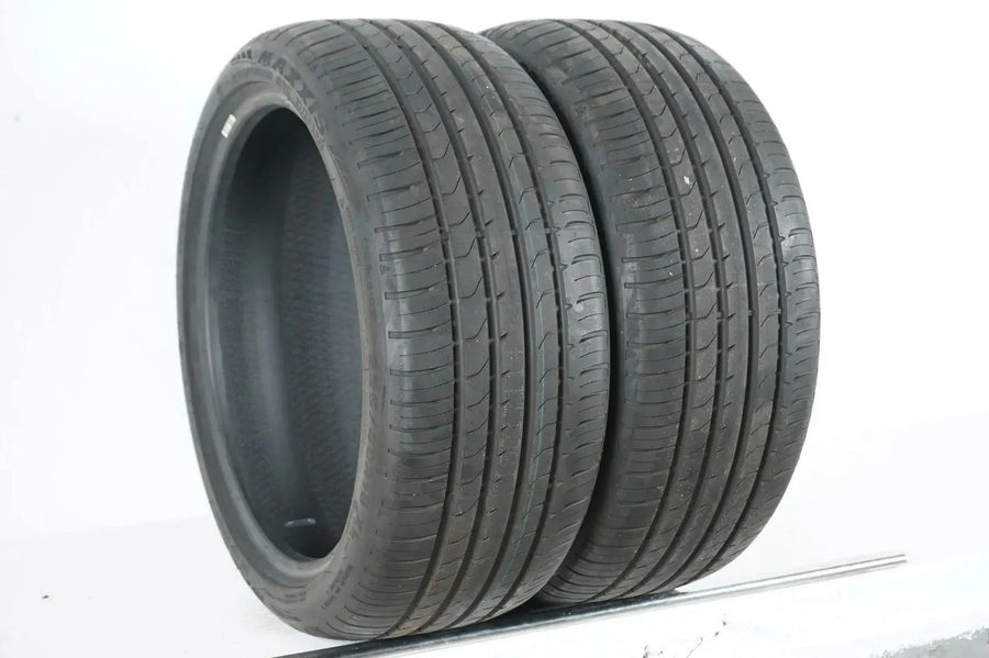 2 x pneus d'été Maxxis 225 40 R18 18 pouces DOT22 env. 7mm