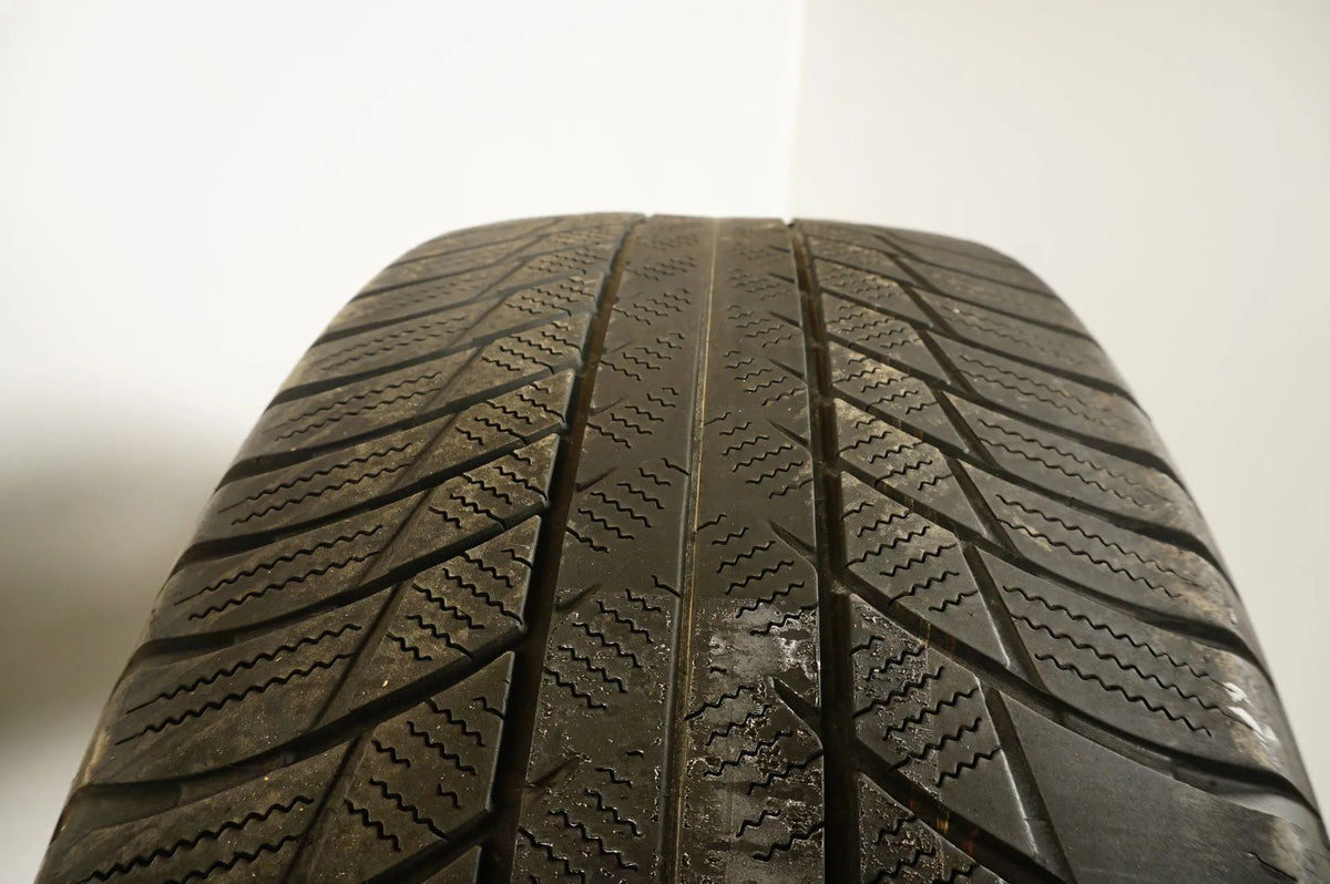 4 x Bridgestone winter tires 245/50 R19 inch DOT18 BMW* approx. 5mm tread depth RFT Detailansicht 5