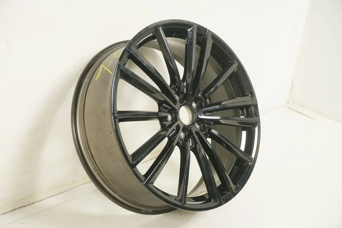 1 x Genuine BMW i8 L12 L15 Alloy Wheel 20 Inch 516 6887445 7.5J Detail view 2