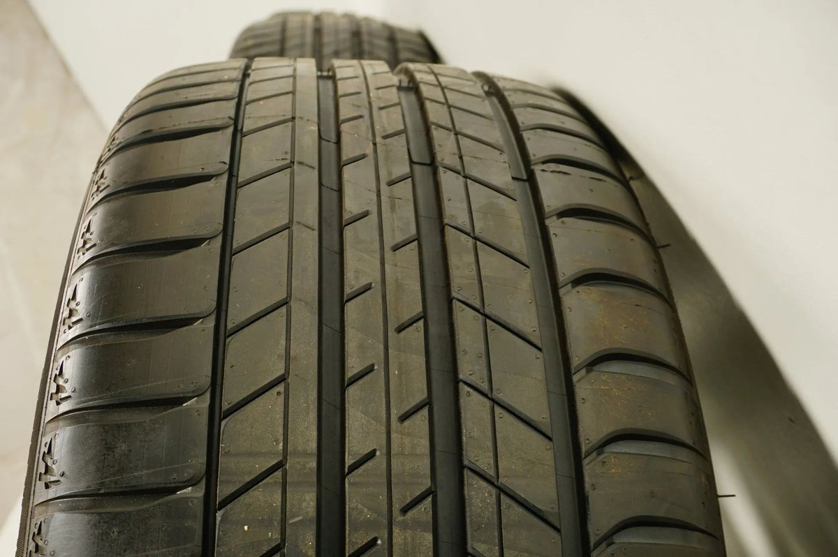 Original Mercedes EQC N293 TOP 19 inch alloy wheels summer tires 235 55 255 50 R19 Detailansicht 10