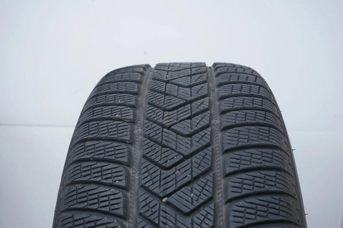 Land Rover Range Velar winter tires/wheels 255/55/19 inch Detailansicht 9