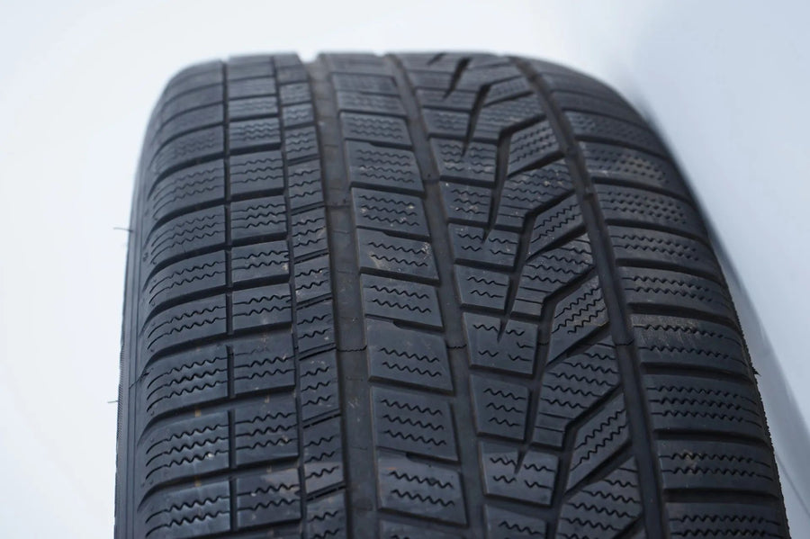 Mercedes S-Class W223 winter tires/wheels 255/45/19 inch