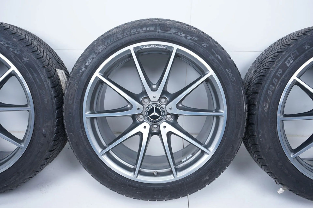Mercedes E63 AMG W213 Winterreifen Winterräder 265 40 19 Zoll Detailansicht 7