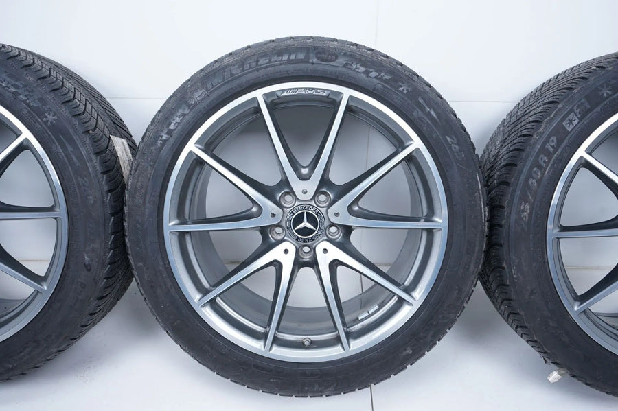Mercedes E63 AMG W213 Winterreifen Winterräder 265 40 19 Zoll