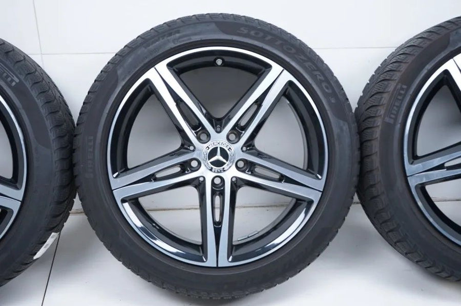 Mercedes A B Klasse W177 B247 Winterräder Winterreifen 18 Zoll
