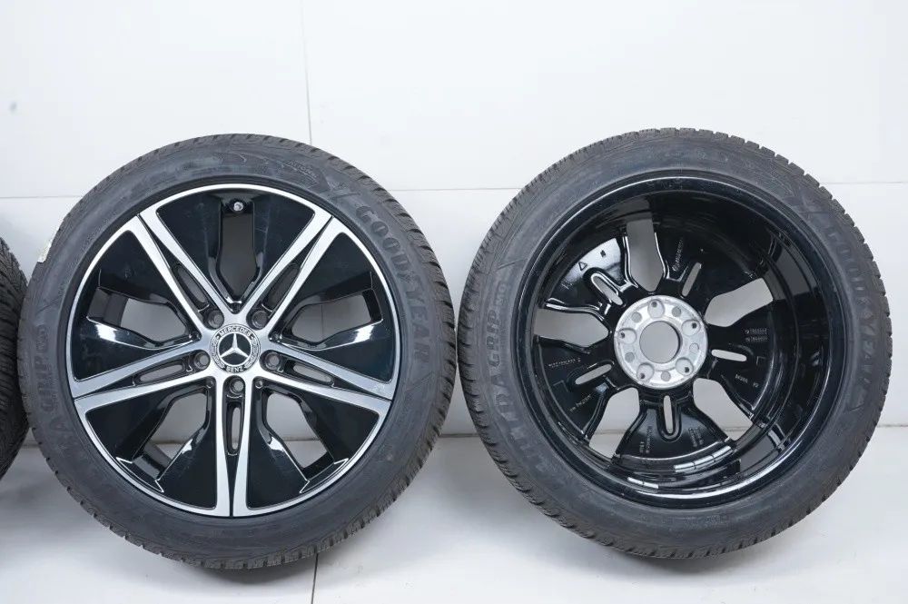 Mercedes A B Klasse W177 C118 Winterreifen Winterräder 18 Zoll Detailansicht 18