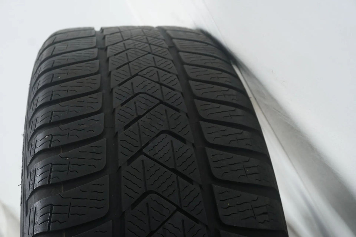 Mercedes C-Class W206 winter tires/wheels 225/45/18 inch Detailansicht 14