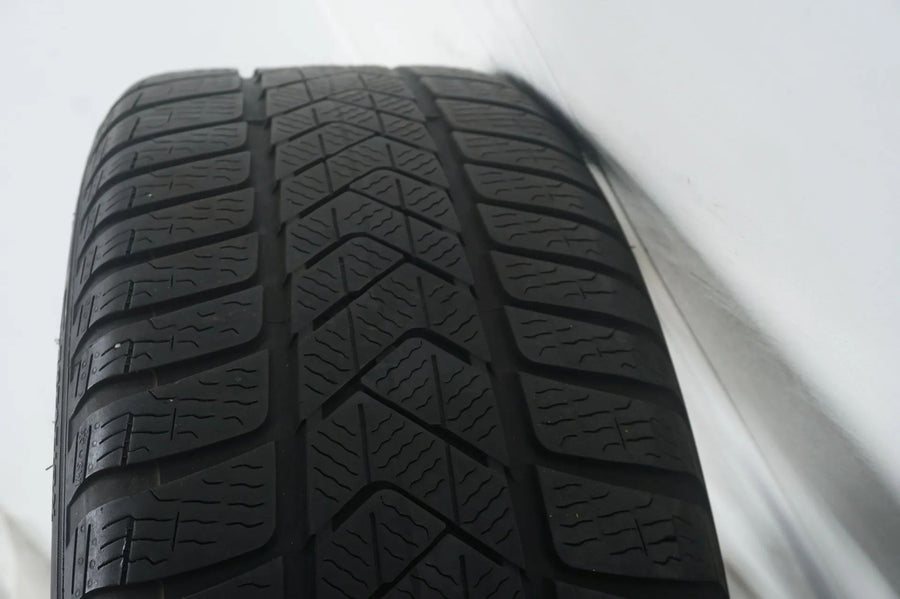 Mercedes C-Class W206 winter tires/wheels 225/45/18 inch